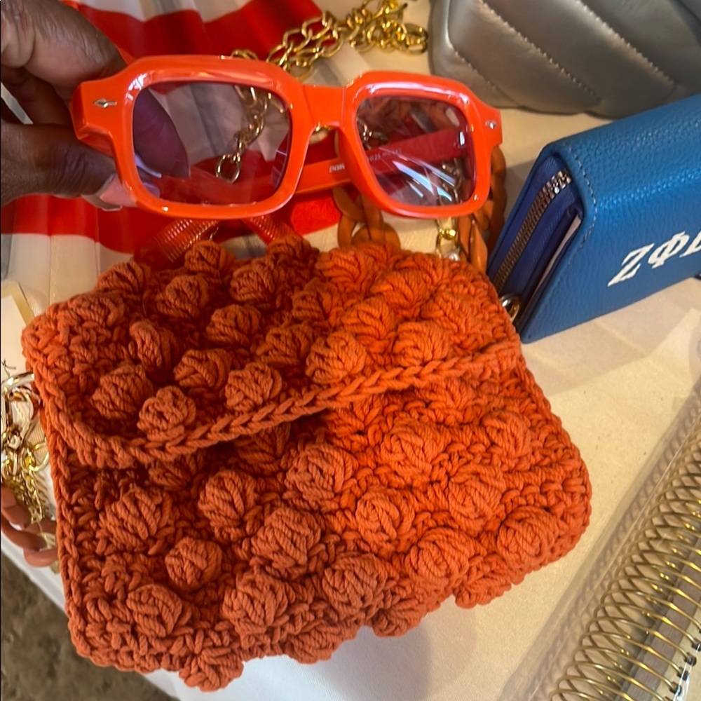 Stylish Orange Sunglasses with Gold Chain